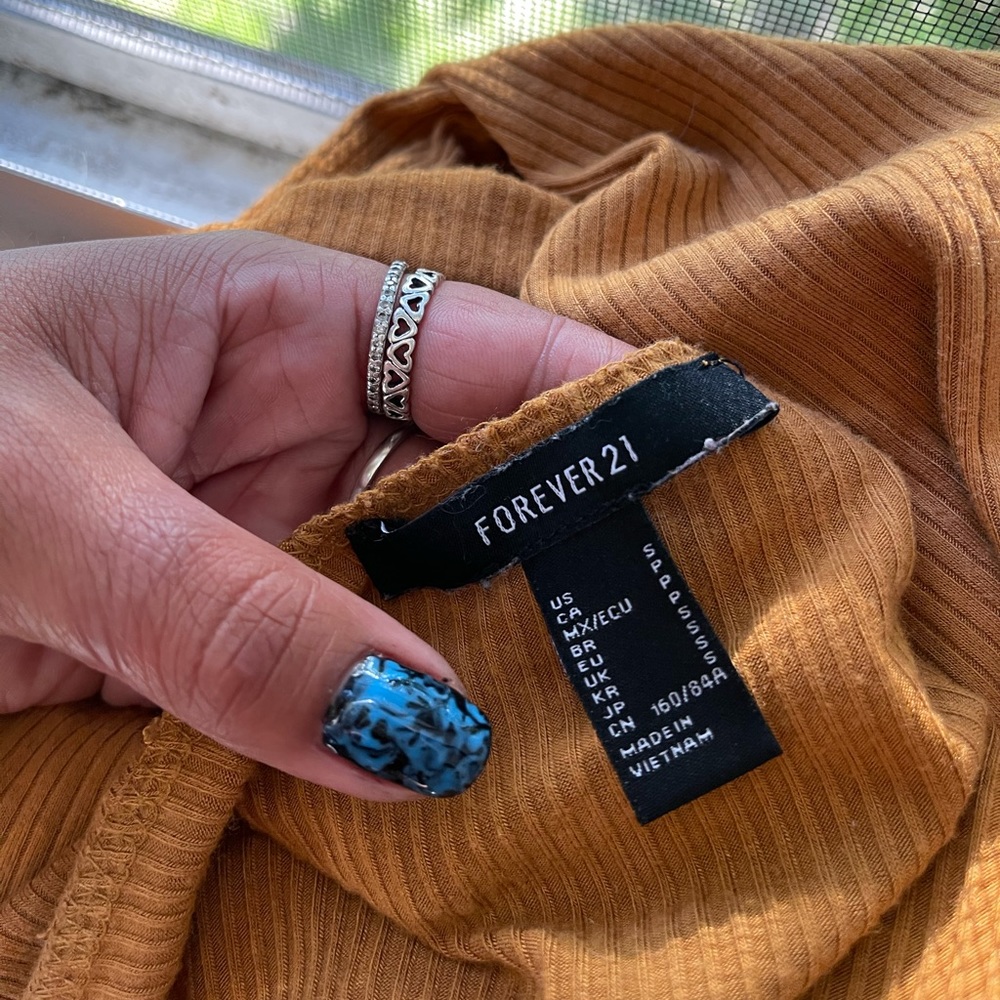 Mustard Yellow Long Sleeve - Picture 4 of 4